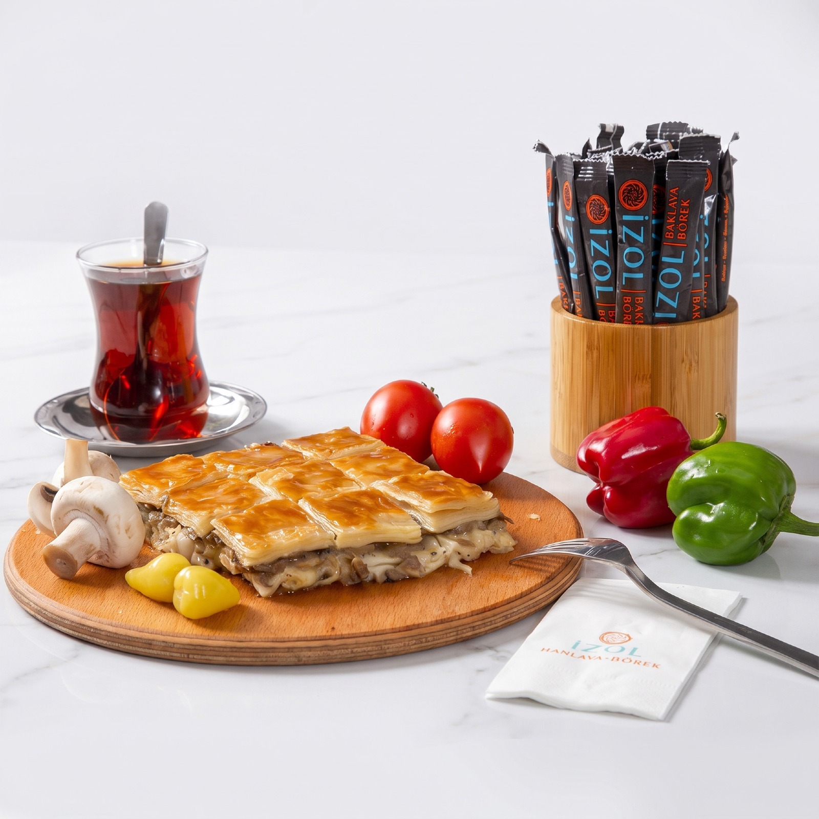KREMA MANTARLI  SU BÖREĞİ